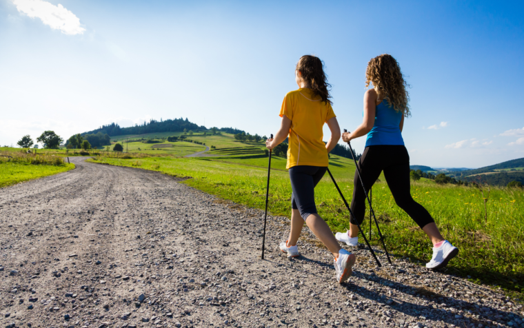 Nordic walking to aktywność fizyczna dla każdego